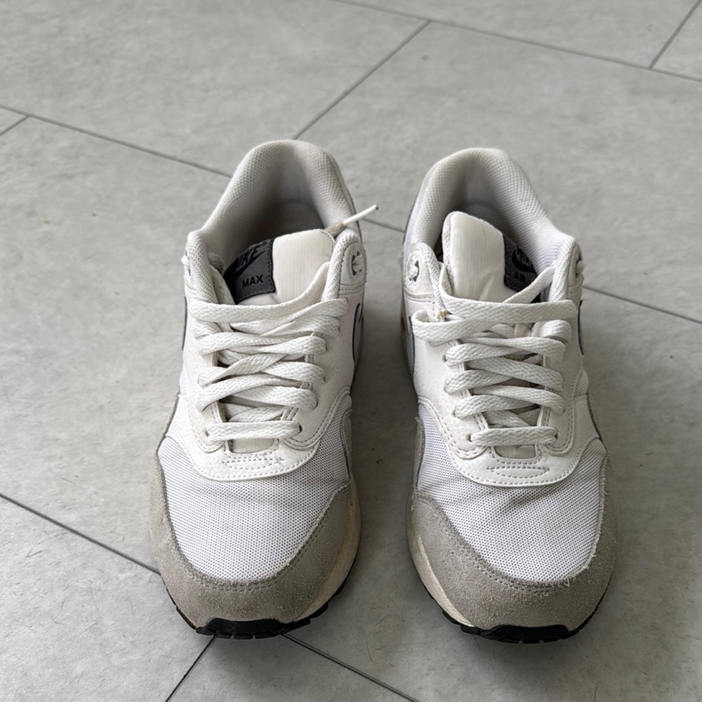 Nike Air Max White and Gray Sneakers - Picture 2 of 6